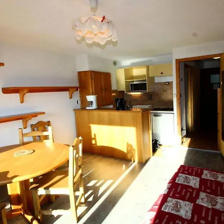 Le Centre - Studio Pour 4 Personnes 831